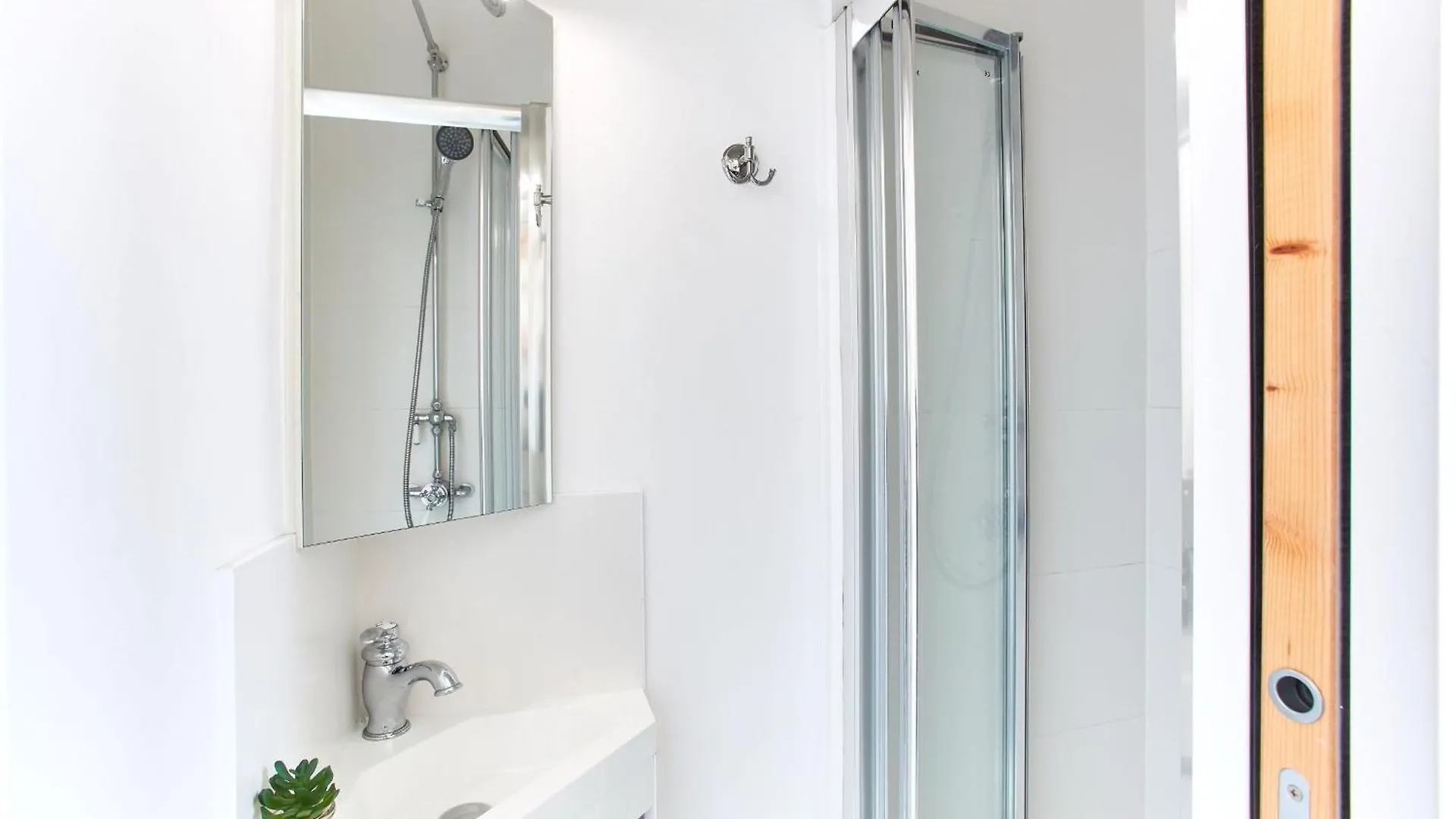 شقة Montmartre 2Br Apartment