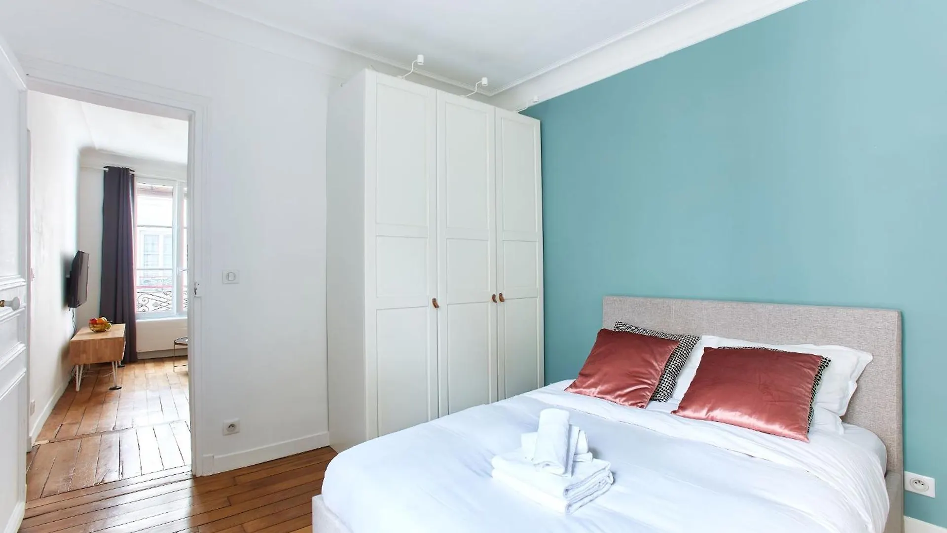 Montmartre 2Br Apartment باريس