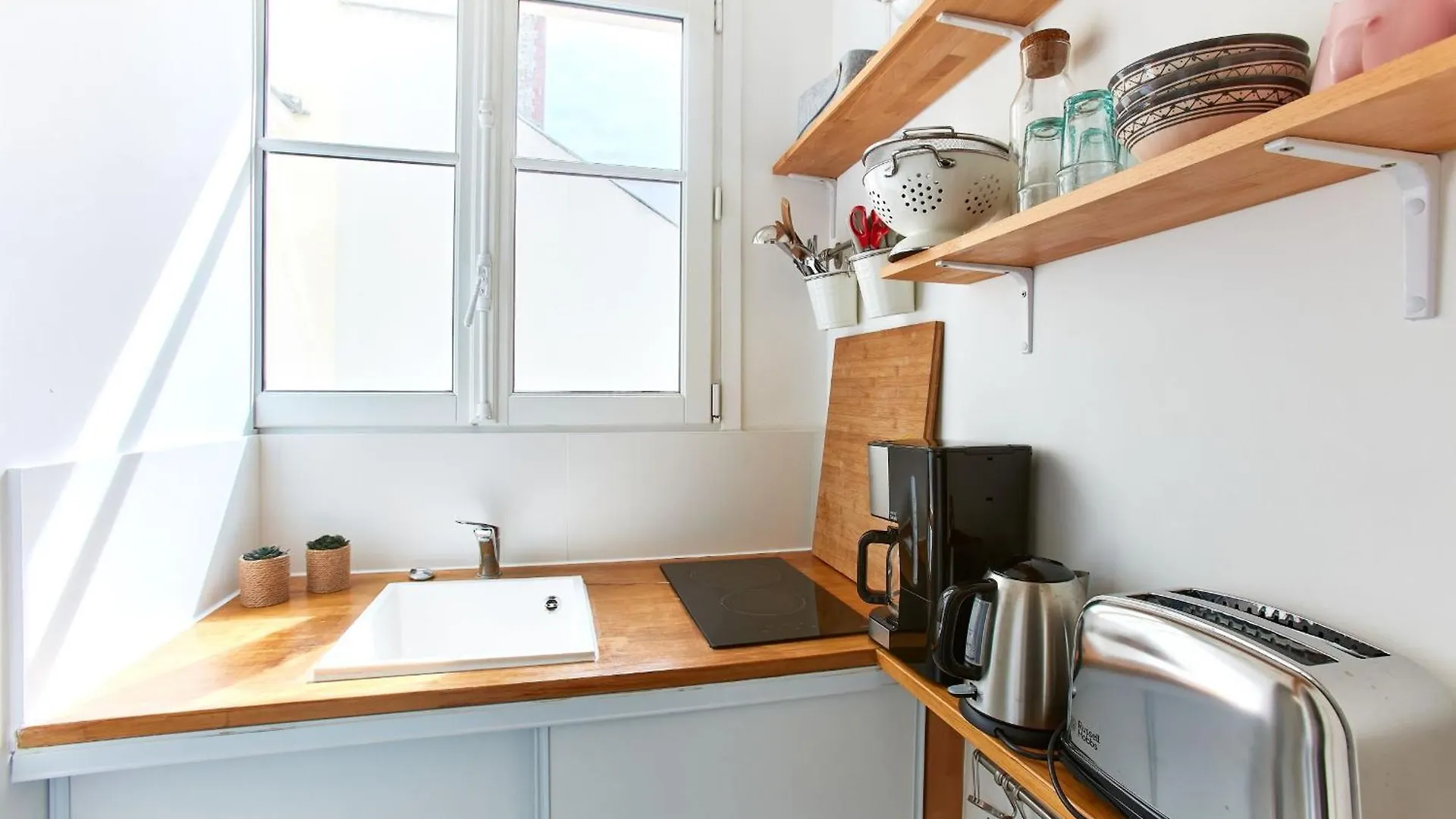 شقة Montmartre 2Br Apartment
